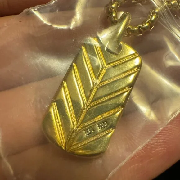 David Yurman 18k Yellow Gold Streamline Tag Diamond Pendan Necklace - Picture 6 of 8